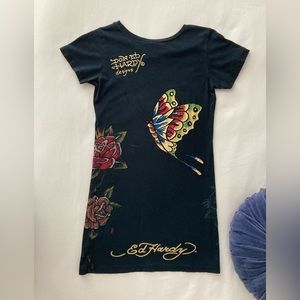 Women’s Ed Hardy Long Tee - Size Small. Never worn!